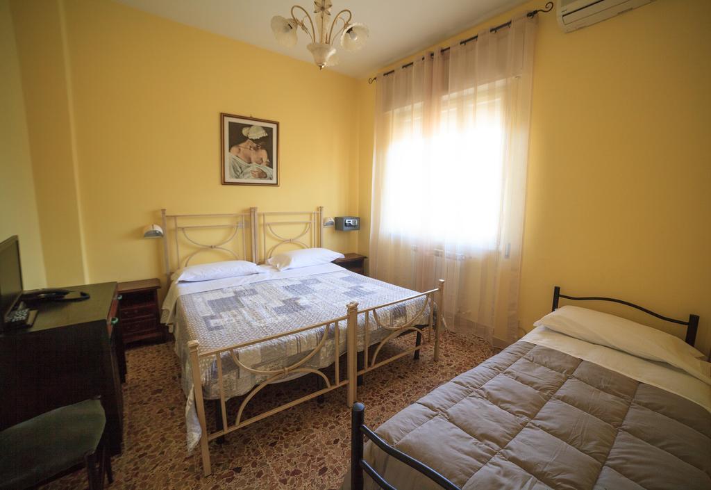 Hotel Il 9 Camaiore Exterior photo