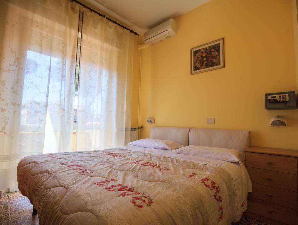 Hotel Il 9 Camaiore Exterior photo