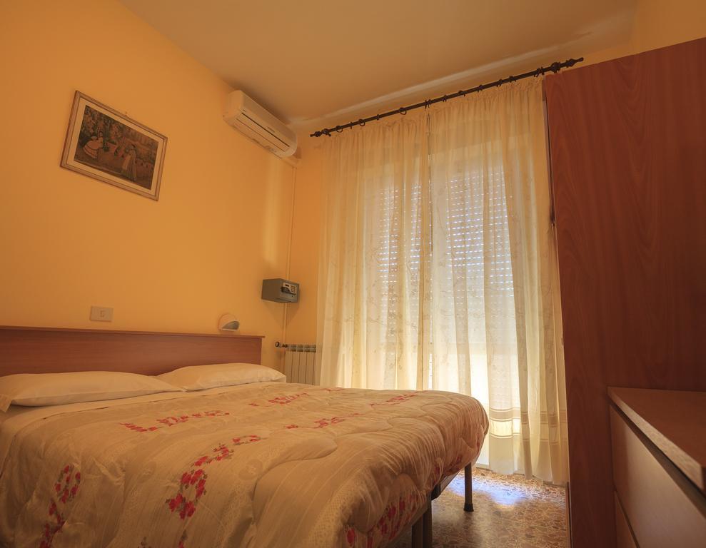 Hotel Il 9 Camaiore Exterior photo
